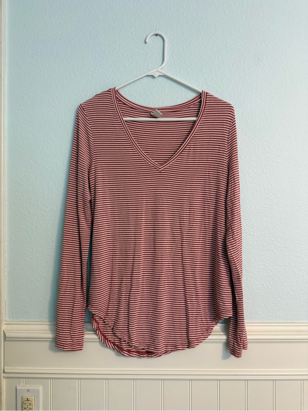 Old Navy luxe Red and White Striped V-Neck Long Sleeve Top